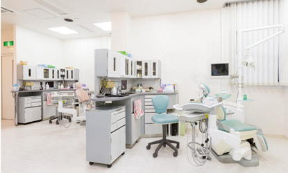 堀内歯科の診療室は広いので車椅子でも移動が楽